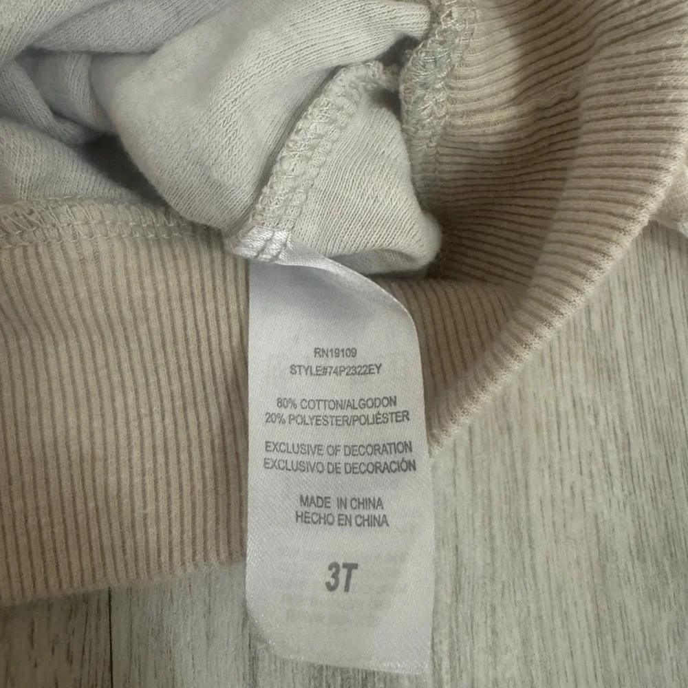 Bluey Tan and White Cozy Matching Set